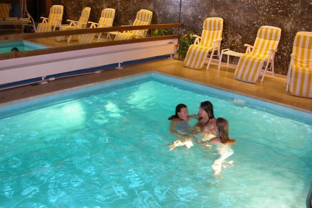 Hotel Sonnhof Mutters Dış mekan fotoğraf